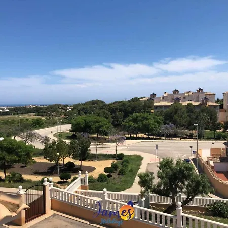 Hébergement de vacances Playa Golf Quad With Com Pool Pr2 70 Orihuela